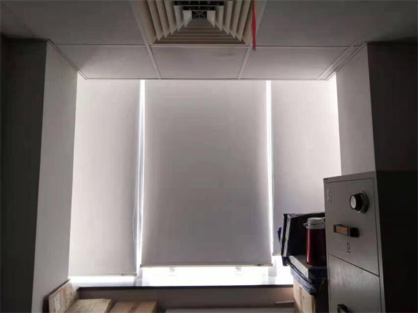 宜君家居百葉簾,宜君家居電動(dòng)窗簾,宜君家居臺(tái)布、椅套,湖南宜君家居有限公司