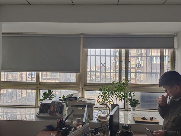 窗簾定制,窗簾加工業(yè)務,紗窗定制,紗窗維護維修業(yè)務,宜君家居百葉簾,宜君家居電動窗簾,宜君家居臺布、椅套,湖南宜君家居有限公司